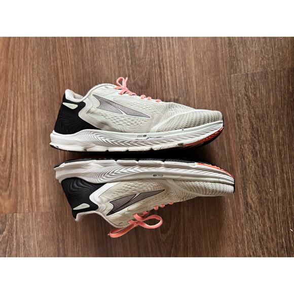 Altra Torin 5 Women's Size 7.5 Cushioned Running Shoes ALOA547X007 Pre-Owned - Picture 7 of 10